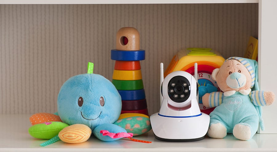 Need Some Peace of Mind? Happy Babysitting With a Nanny Cam